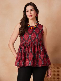 InWeave - Red Printed Round Neck Top
