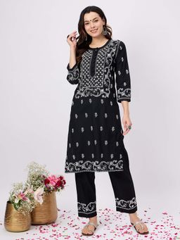 RAKHI APPARELS - Black Co-Ord (Set of 2)