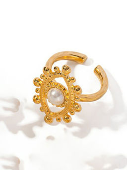 Aphrodyte Me - Pearl Eye Ring