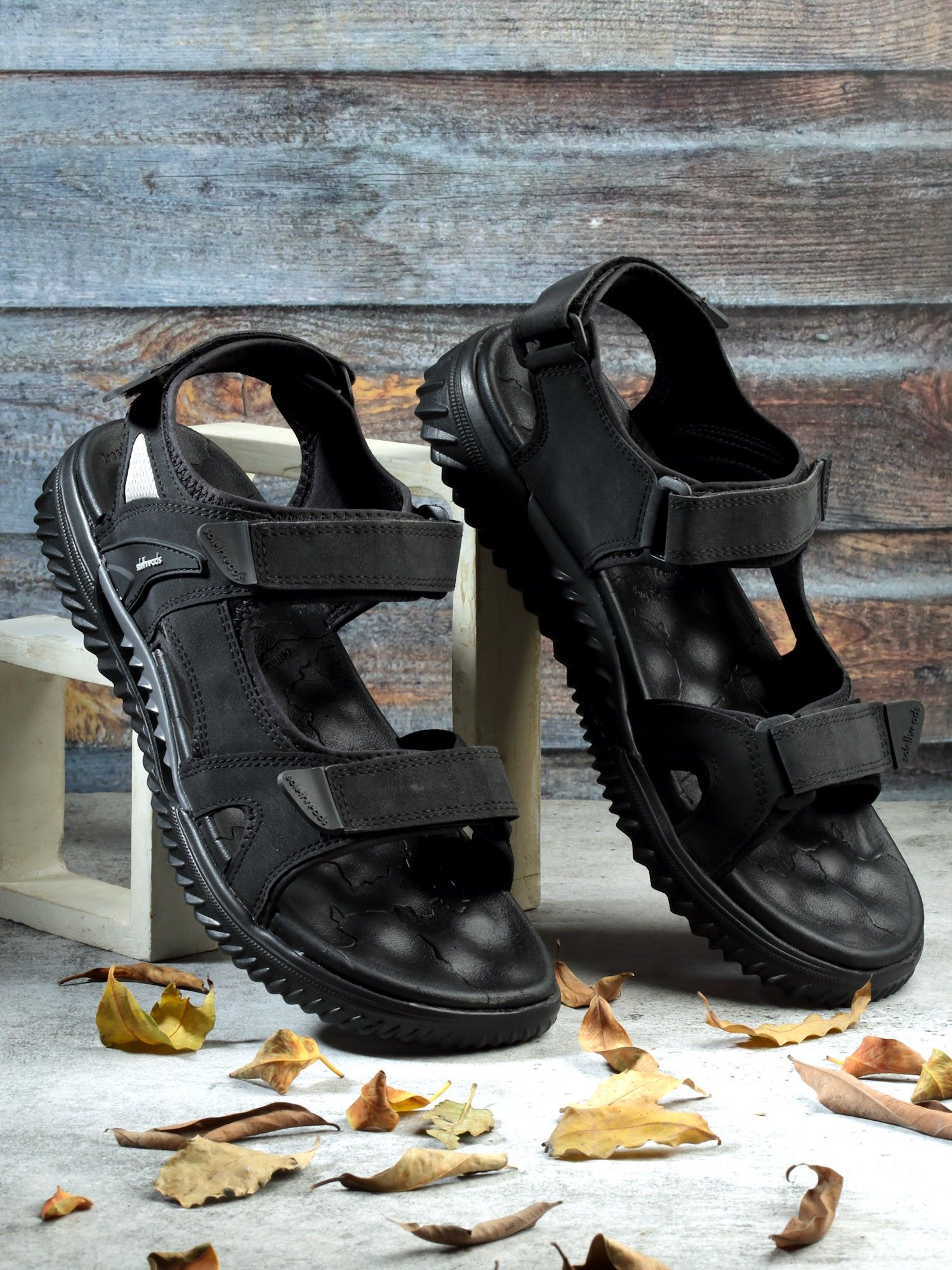 Buy SOLETHREADS Skycruiser Black Textured Men Sandal Online
