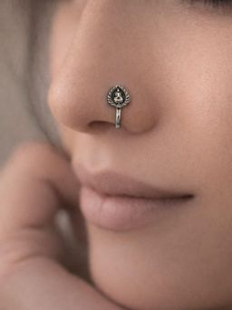 Digital Dress Room - Women Maharashtrian Laxmi Oxidized Silver Nose Pin