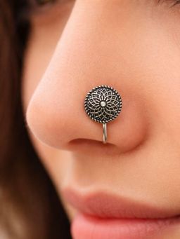 Digital Dress Room - Women Oxidized Floral Silver Maharashtrian Nose Pin