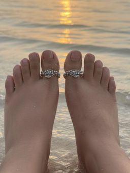 Accessher - Women Oxidised Silver Beads Toe Rings