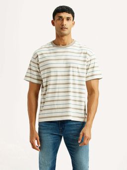 Levi's - Off White Cotton Half Sleeves Crew Neck T-Shirt