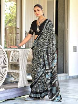 URBAN PALLU - Pure Cotton Black Printed Woven Saree