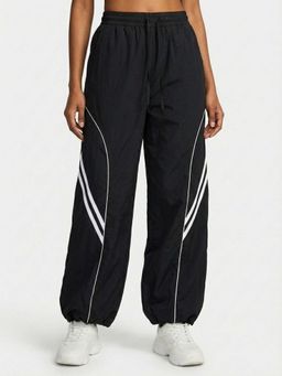 IZF - Women's Black Cargo Baggy Pants