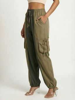 IZF - Women's Olive Baggy Cargo Pant