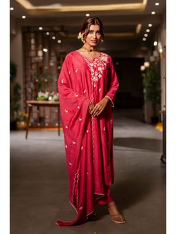 Mahee Jaipur - Womens Chanderi Embroidered Pink Kurta with Pant and Dupatta