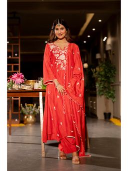 Mahee Jaipur - Womens Chanderi Embroidered Red Kurta with Pant and Dupatta
