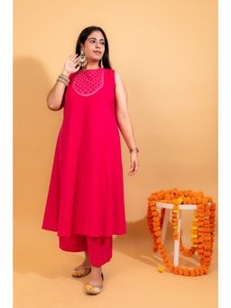 KARIGAR - Womens Cotton Embellished/Sequined Pink Kurta with Palazzo