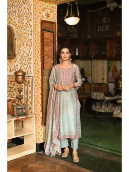 Mahee Jaipur - Womens Chanderi Embroidered Grey Kurta with Pant and Dupatta