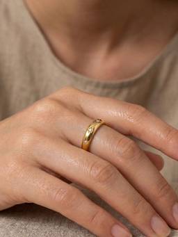 AQUASTREET - Zircon North Star 18K Gold Plated Waterproof Anti-Tarnish Band Ring,