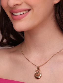 ToniQ - Polished Golden Stacked Organic Drop Pendant Necklace