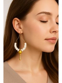VIEN - Elegant Gold & White Beaded Drop Earrings