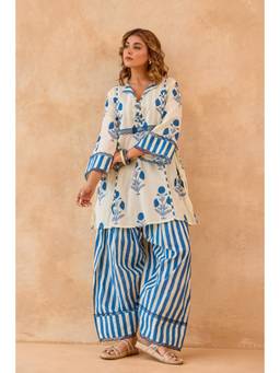 Tara-C-Tara - Blue Floral Print Cotton Kurta with Farsi Salwar