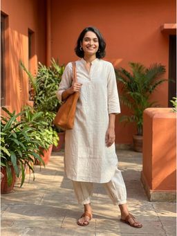 Gharana India - Aira Off White Kurta with Afgani Salwar