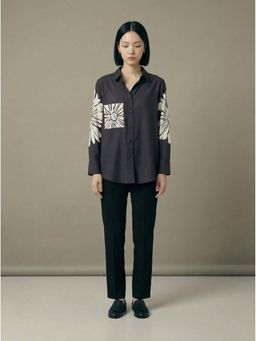 ZNKL - Artistic Digital Pattern On Pocket and Sleeve Baggy-Fit Cotton Black Shirt