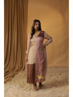 Arpita Sulakshana - Peach Multi-Color Block Print Leopard Scarf Suit (Set of 3)