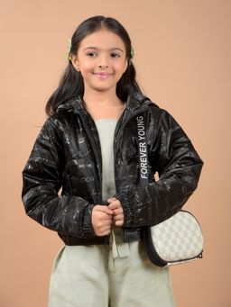 CRIMSOUNE CLUB - Girls Black Typographic Print Hooded Neck Padded Jacket