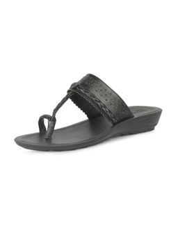 Bata - Womens Toe Ring Wedge Heel Sandals - Black