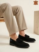 Black color option, Currently selected