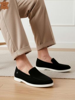 Carlton London - Men Premium Suede Venetian Slip-On Loafers - Black