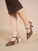 Brown color option, Currently selected