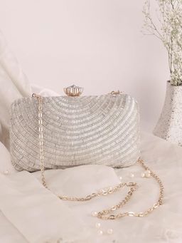 SWISNI - Silver Katdana Embellished Clutch Bag With Detachable Strap (M)