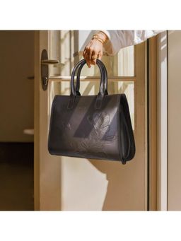 Celtic - Elevate Your Style With Our Versatile Brown Hand Bag With Detectable Strap