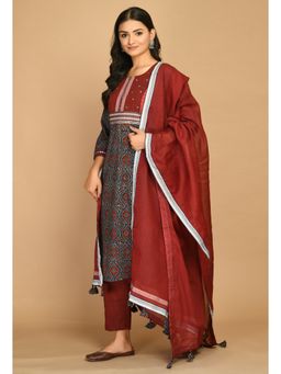 Laado - Blue Ajrakh Kurta With Handloom Pant And Dupatta
