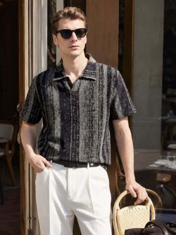 The Indian Garage Co - Men's Black Relaxed Fit Half Sleeves Polo T-Shirt