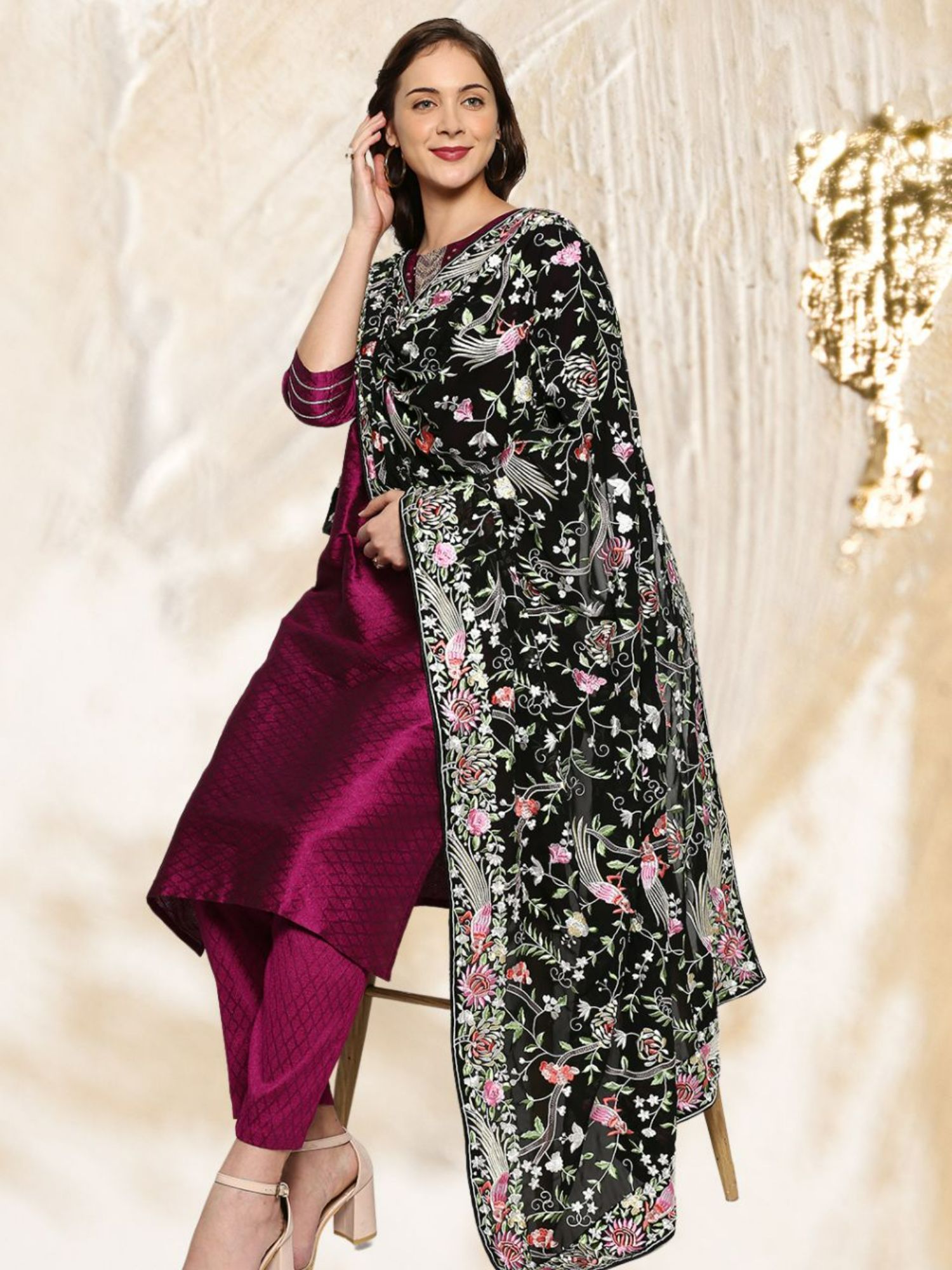 dupatta bazaar Women's Parsi Gara Thread Work Embroidered Georgette Black & Multicolour Dupatta-picture-12