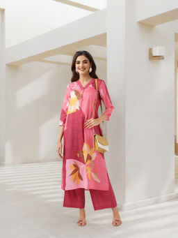 ISHIN - Pink Floral Printed Kurta with Palazzo (Set of 2)