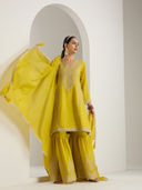 Yellow color option, Currently selected