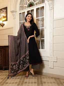 ISHIN - Black Thread Work Embroidered Neck Kurta with Pant & Dupatta (Set of 3)