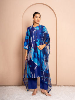 Kameez - Blue Reverie Digital Print Kurta with Pant and Dupatta