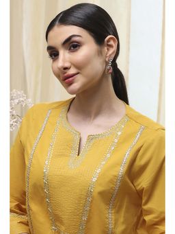 Biba - Women Light Pink Brass Drop Earrings