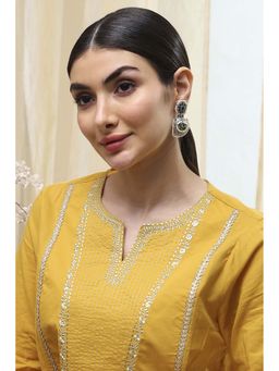 Biba - Women Green and White Alloy Drop Earrings