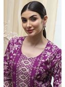 Pink color option, Currently selected