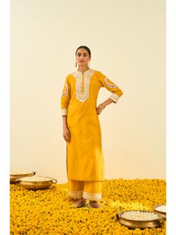Sheetal Batra - Yellow Kurta with Palazzo (Set of 2)