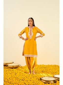 Sheetal Batra - Yellow Kurta with Dhoti (Set of 2)