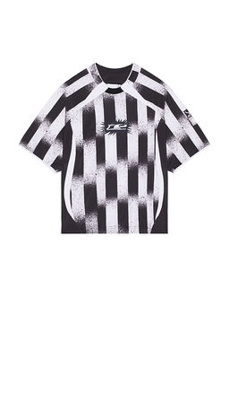 Le Pre - Torn Jersey