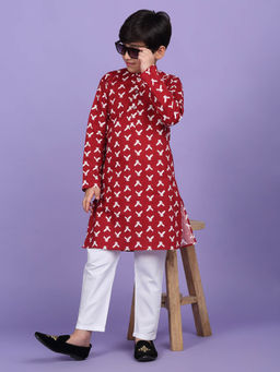 Kraft India - Cotton Blend Printed Maroon Kurta