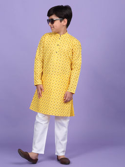 Kraft India - Cotton Blend Printed Yellow Kurta