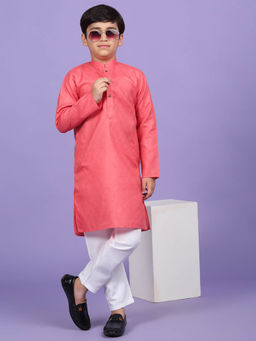 Kraft India - Cotton Blend Woven Design Dark Pink Kurta