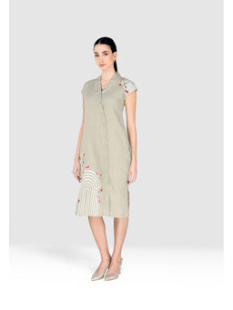 Kaveri - Green Arch Maze Midi Dress