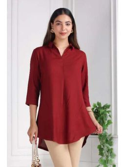 MLADA - Maroon Solid Longline Collar Neck Top