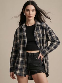 Outzidr - Black Full Sleeve Collared Longline Shirt