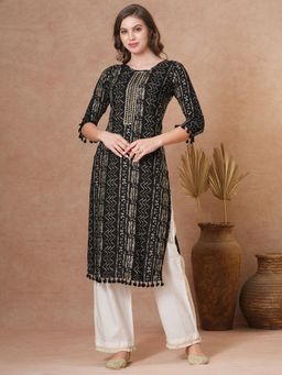 FASHOR - Ethnic Chevron Printed and Embroidered Straight Fit Kurta - Black