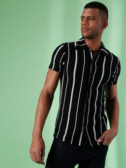 Campus Sutra - Men Striped Casual Black Shirt
